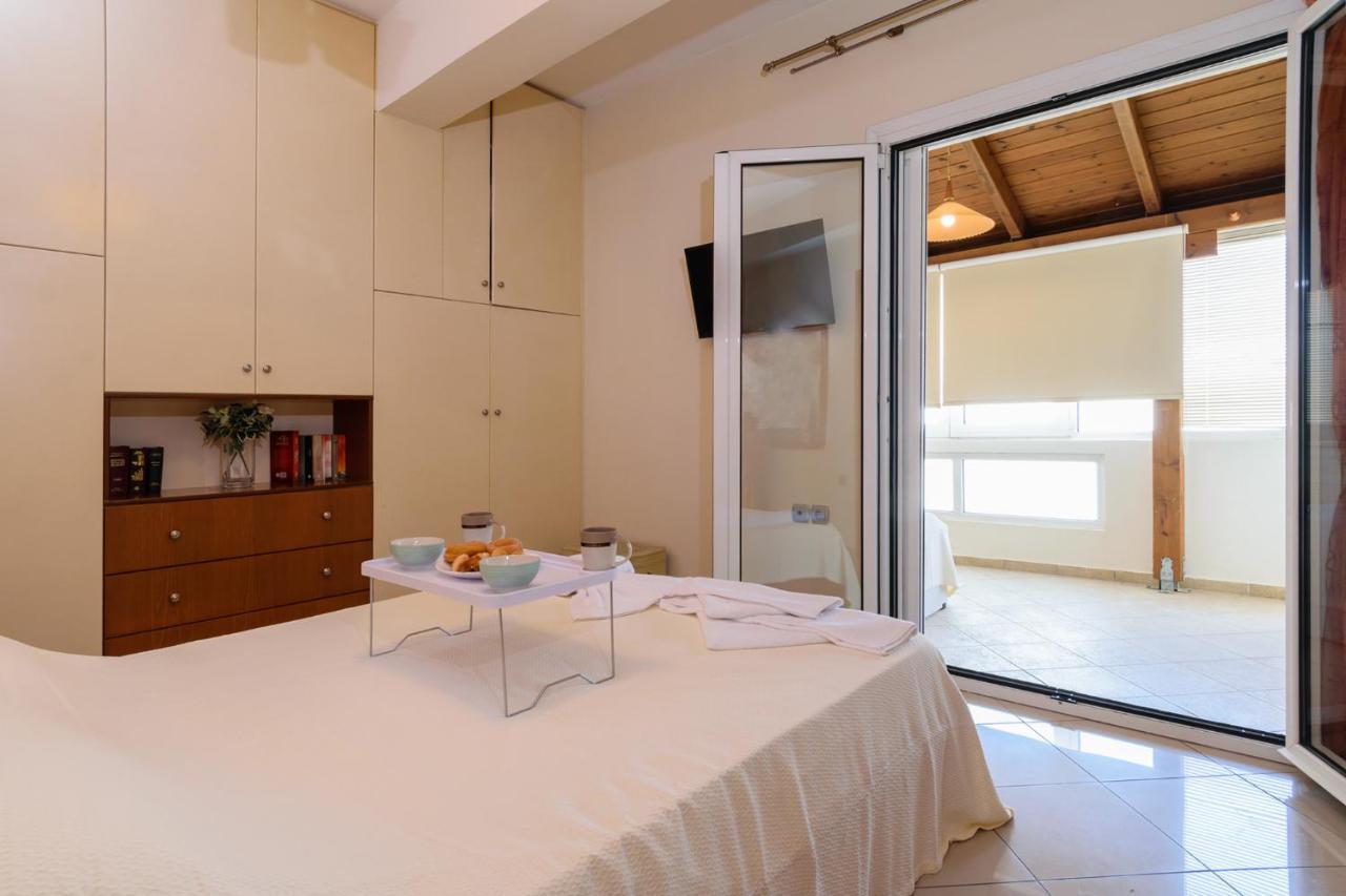 Central Penthouse In Quiet Neighborhood Near Sandy Beach Chania  Bagian luar foto