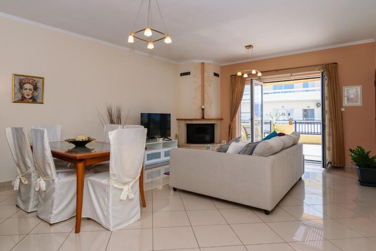 Central Penthouse In Quiet Neighborhood Near Sandy Beach Chania  Bagian luar foto